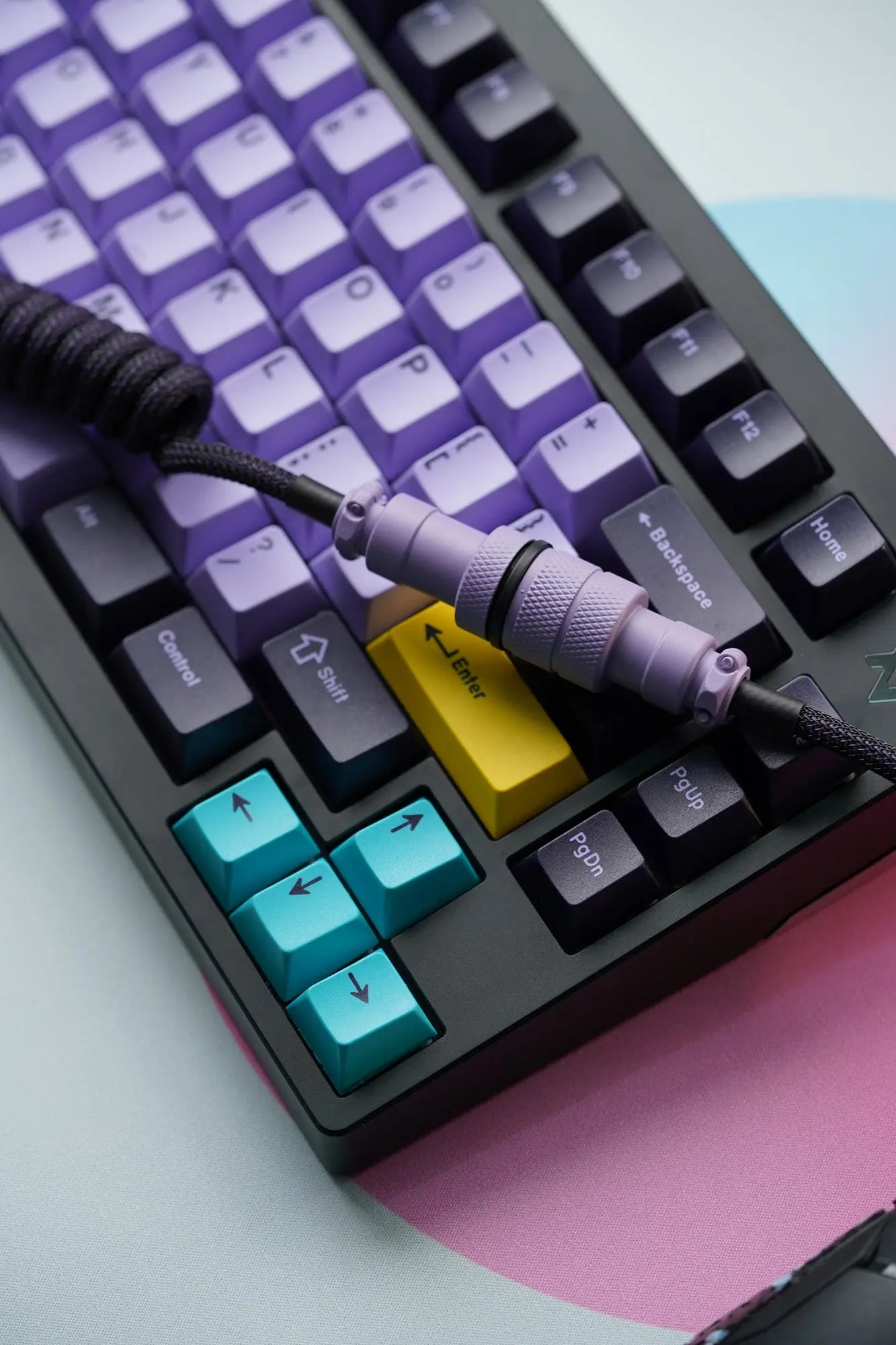 Taro Dark cables (In-stock)
