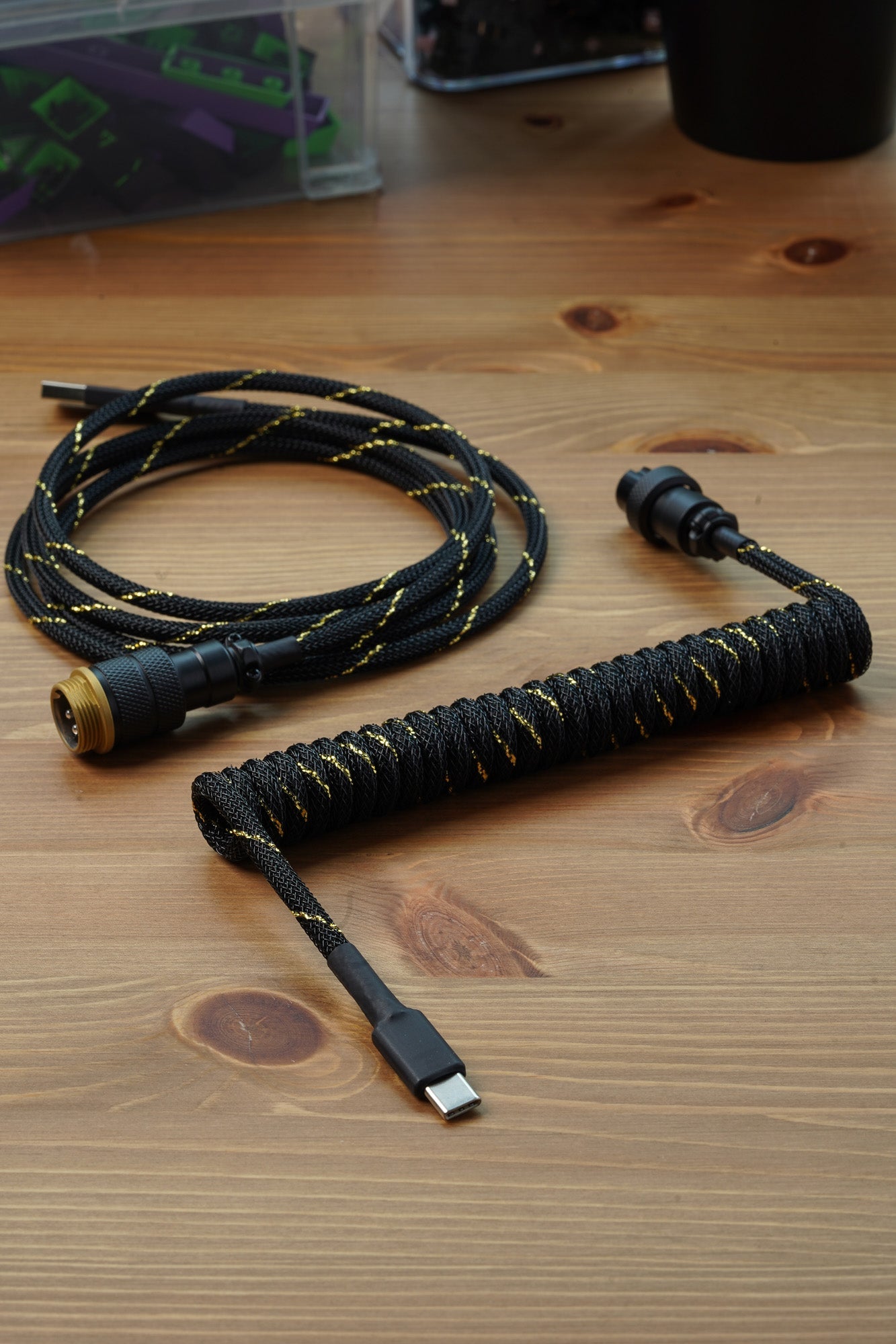 In-stock cables: Black n Gold