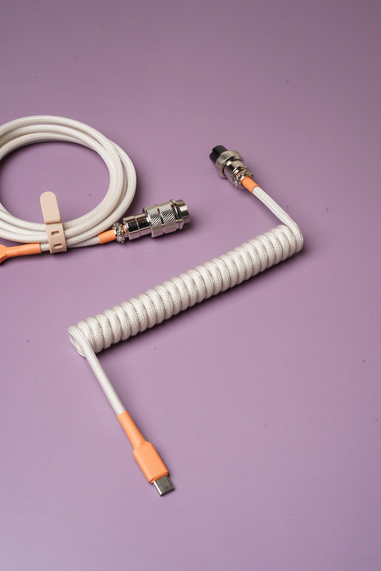 Light Cream in-stock usb cable