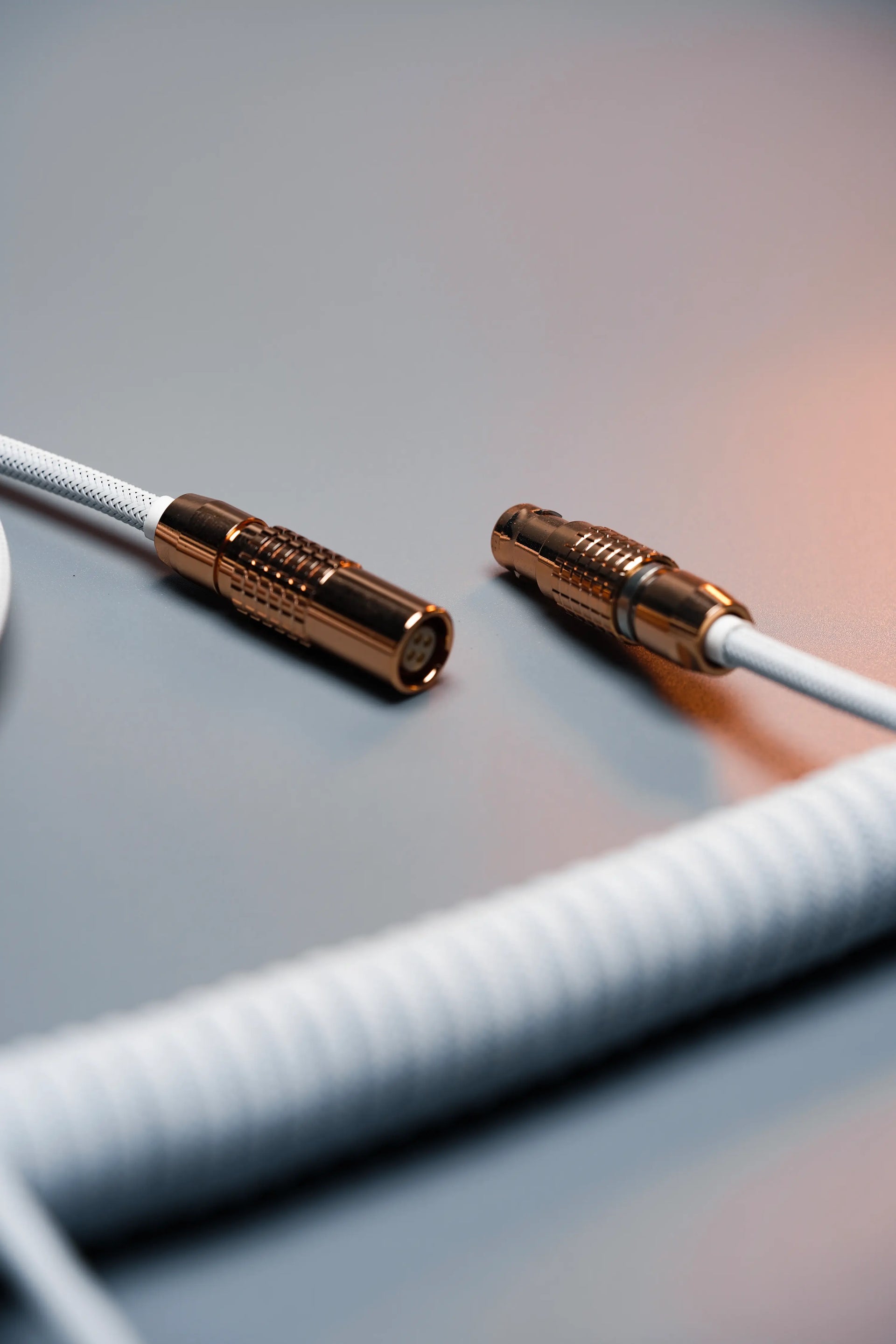 ROSE GOLD MDPCX WHITE CABLE
