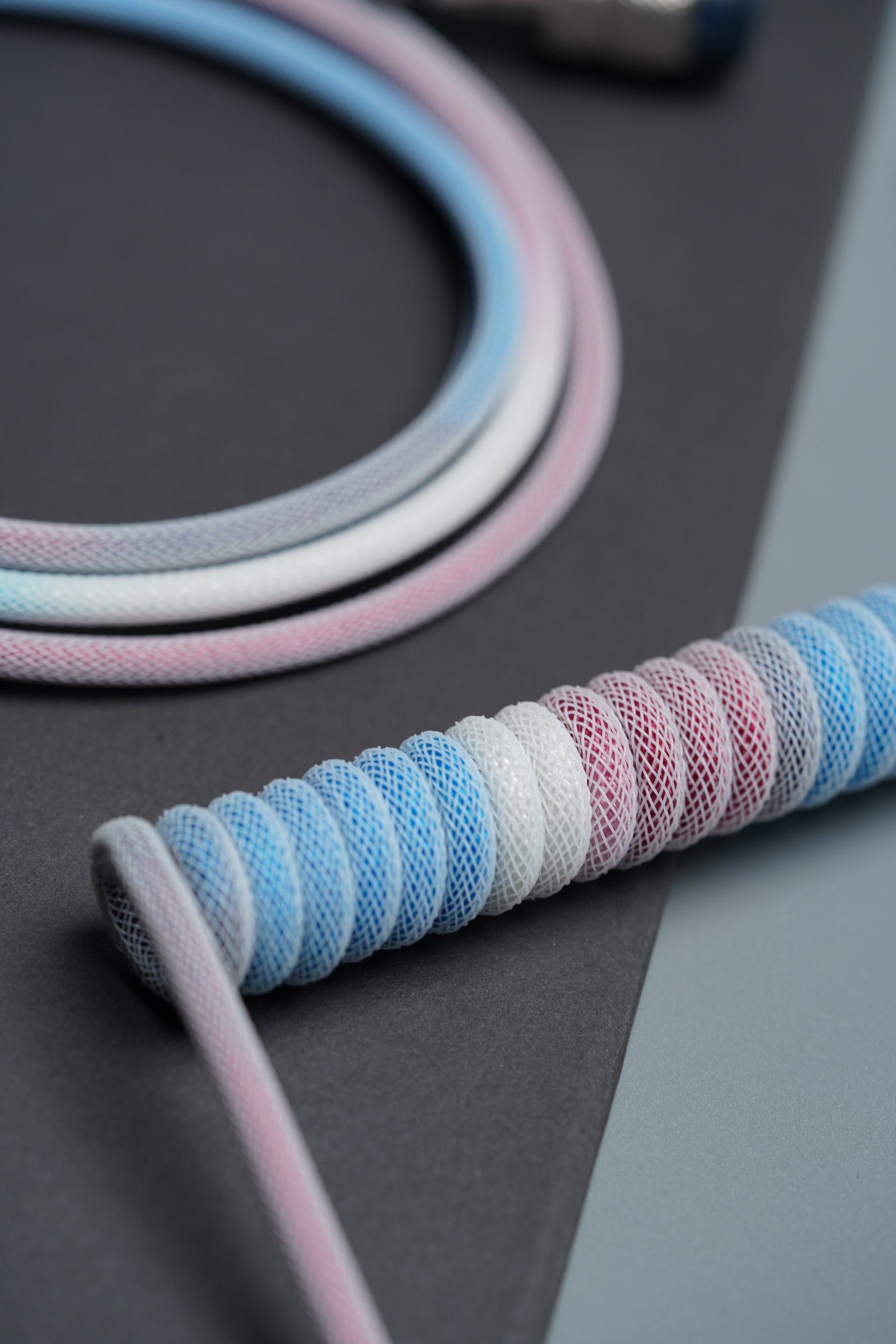 Loops cable