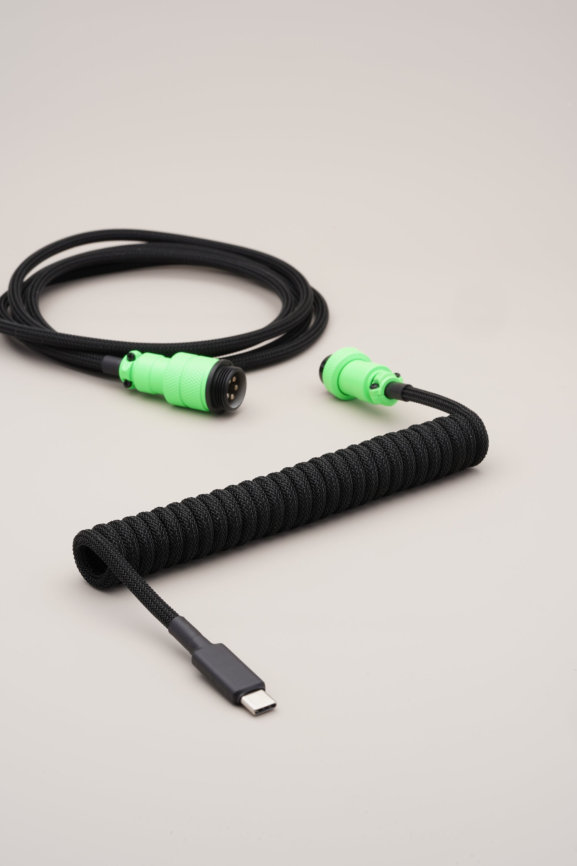 Volt Green Cable