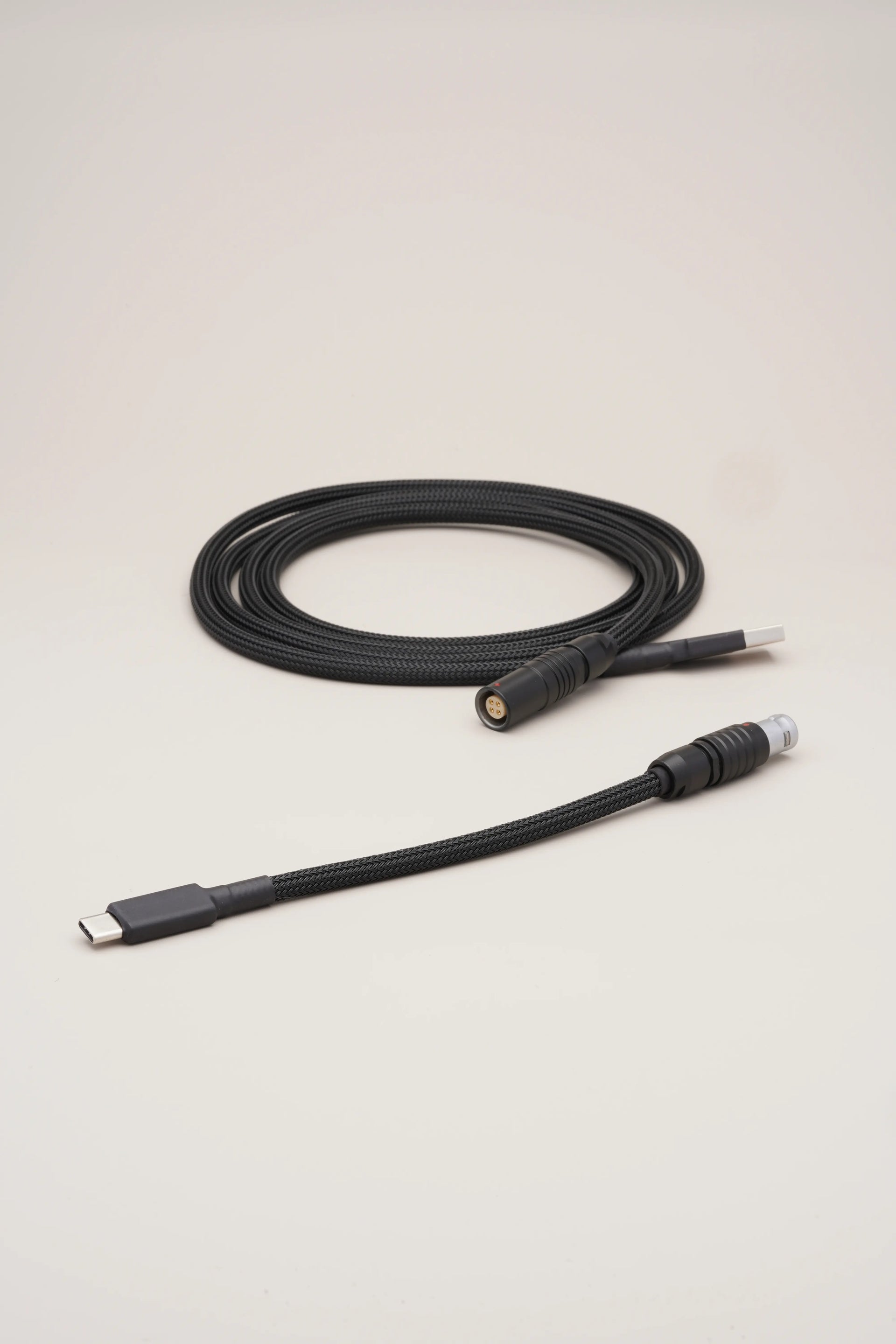 MDPC-X BLACK PUSH PULL USB CABLE