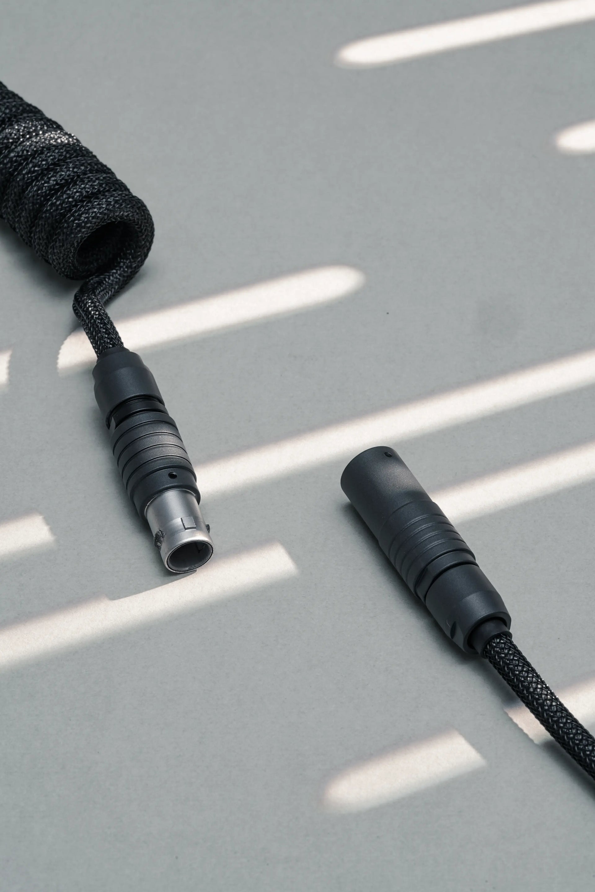 STEALTH PUSH PULL COILED USB CABLE